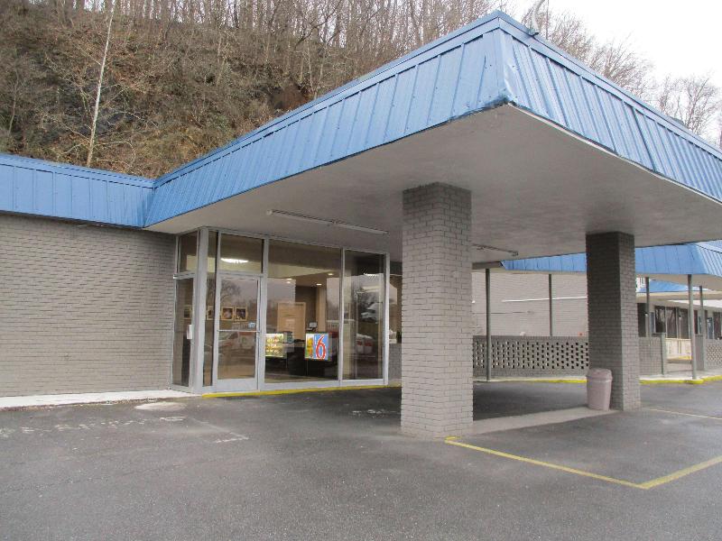 Motel 6 Chilhowie, VA image