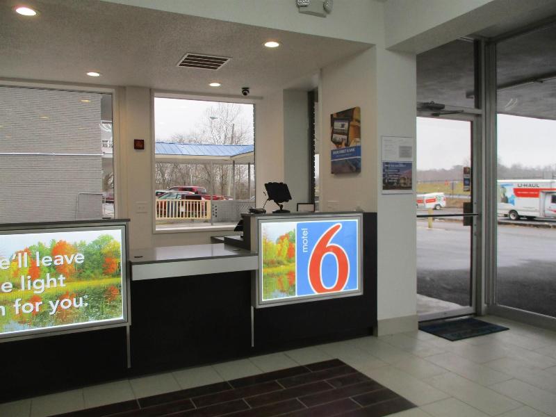 Motel 6 Chilhowie, VA image