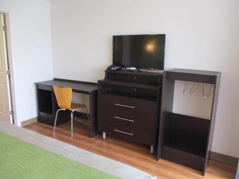 Motel 6 Chilhowie, VA image