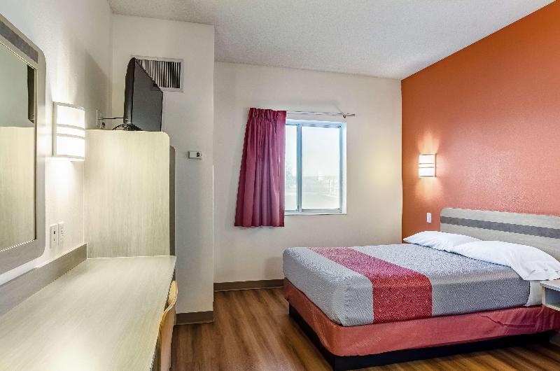 Motel 6 Sidney, NE image