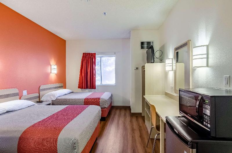 Motel 6 Sidney, NE image