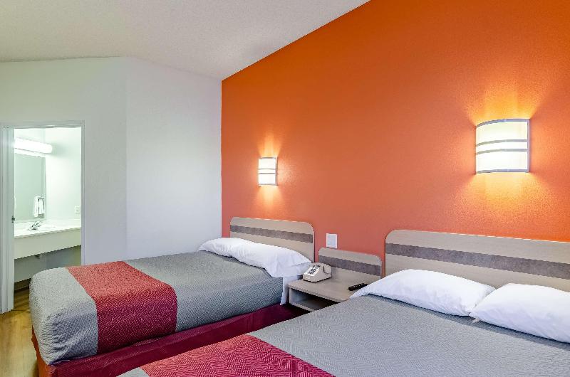 Motel 6 Sidney, NE image