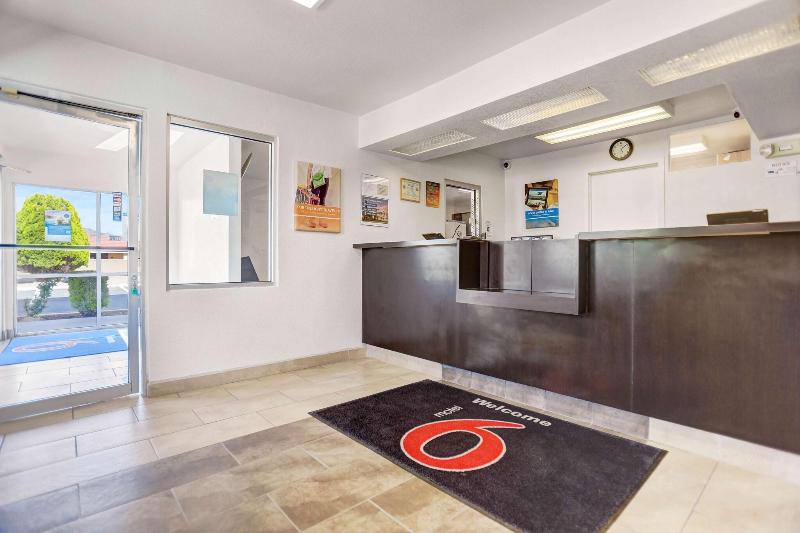 Motel 6 Grants, Nm image