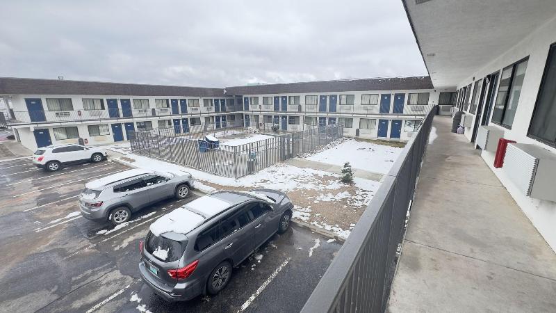 Motel 6 Grants, Nm image