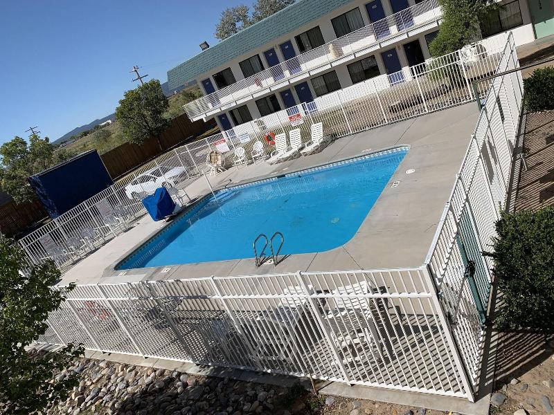 Motel 6 Grants, Nm image