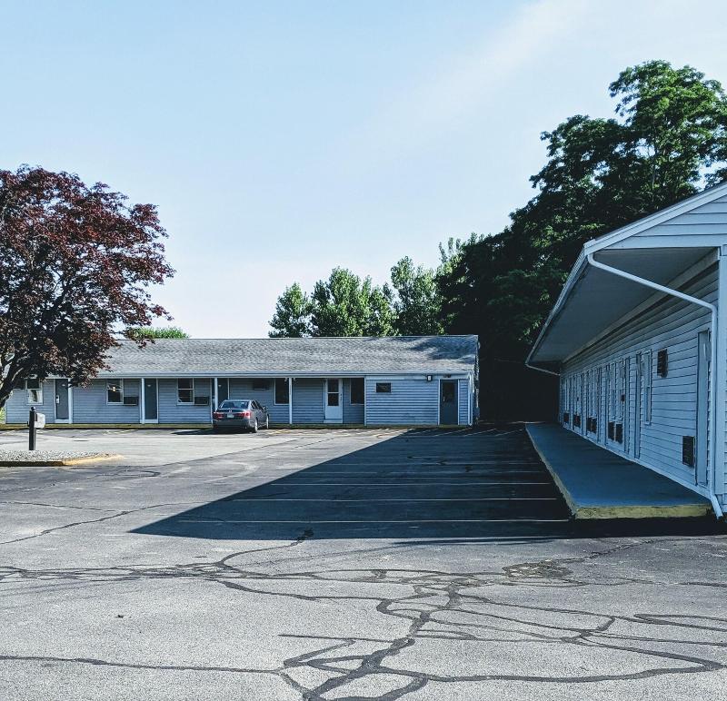 Shangri La Motel image