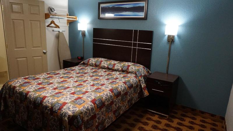 Lodge Inn image
