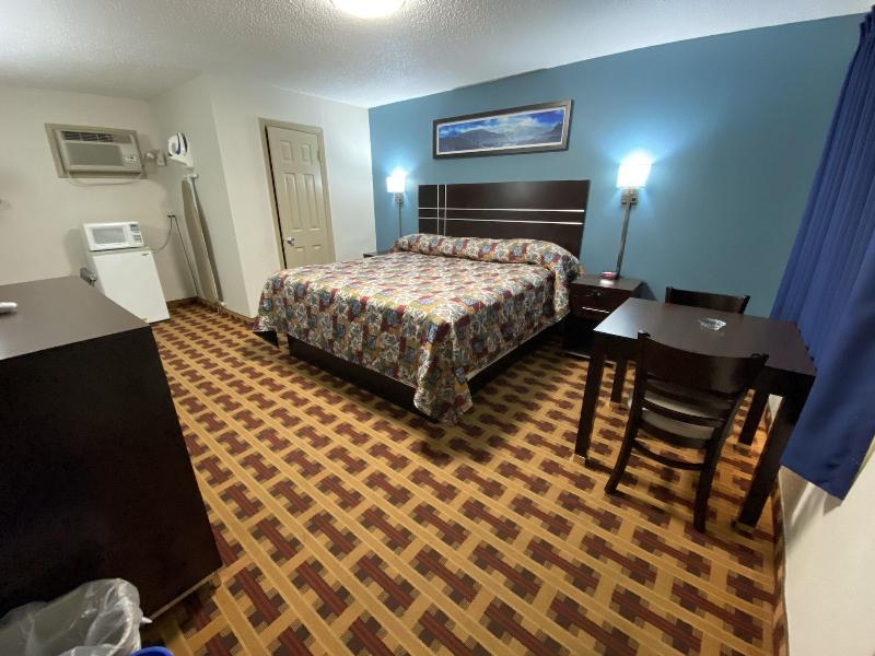 Lodge Inn image