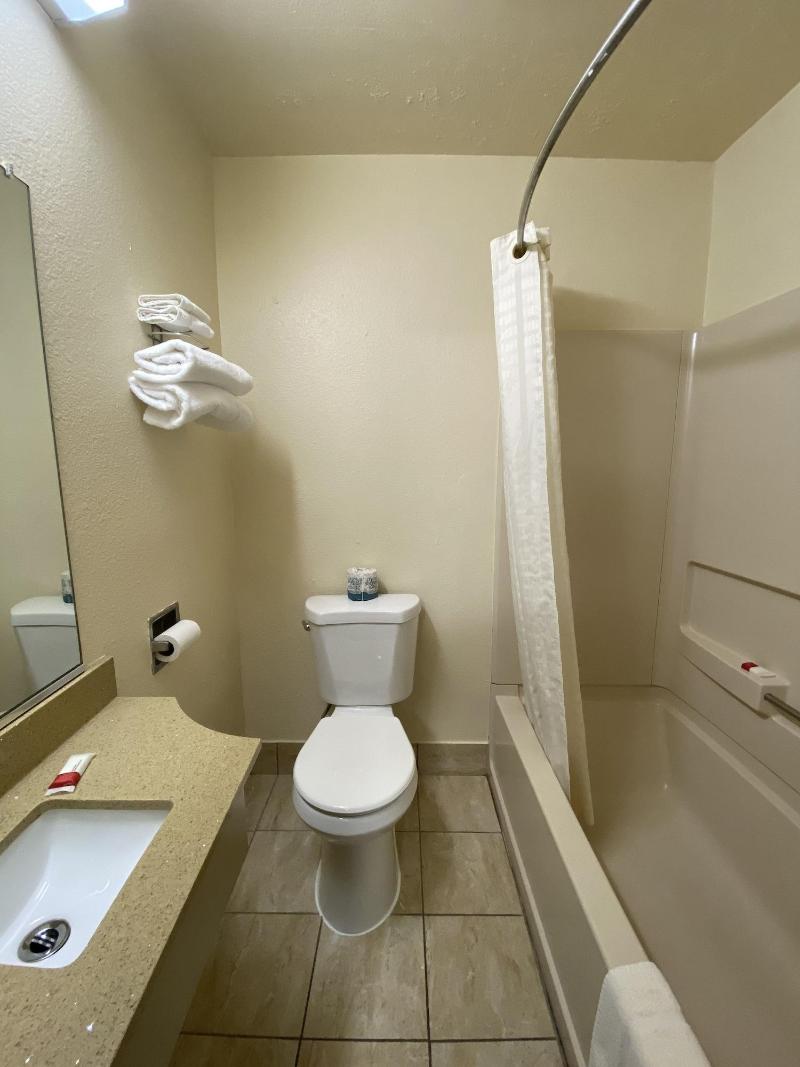 Lodge Inn image