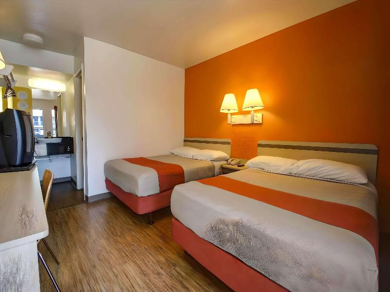 Park Inn By Radisson, Salt Lake City Downtown image