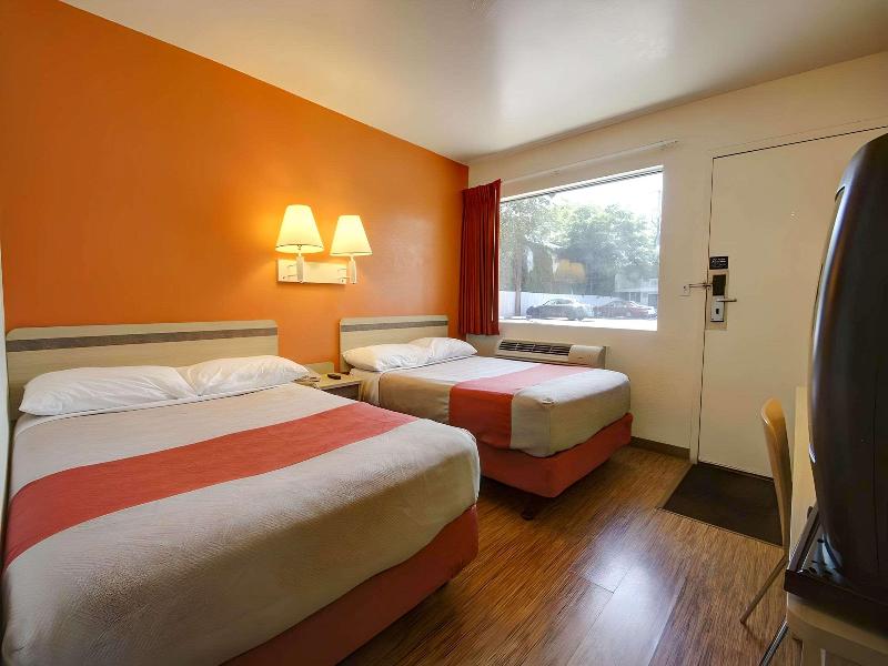 Park Inn By Radisson, Salt Lake City Downtown image