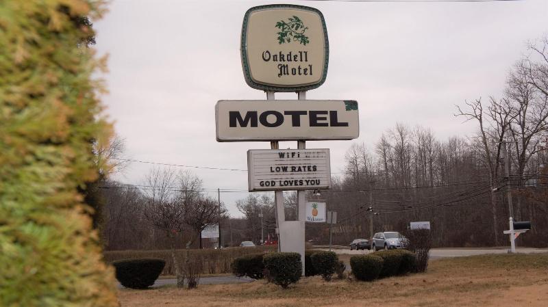 Oakdell Motel image