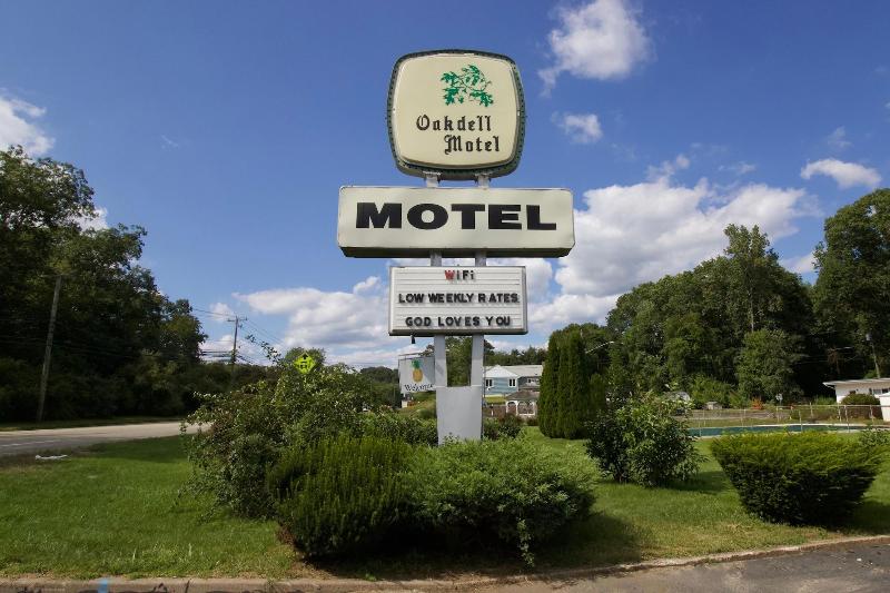 Oakdell Motel image