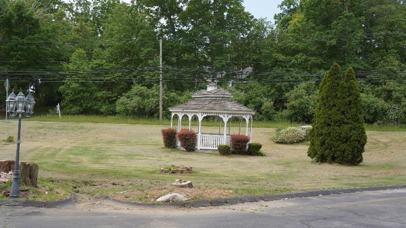 Oakdell Motel image