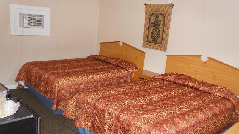 Oakdell Motel image