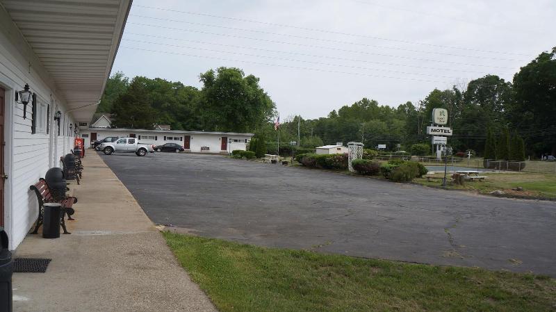 Oakdell Motel image