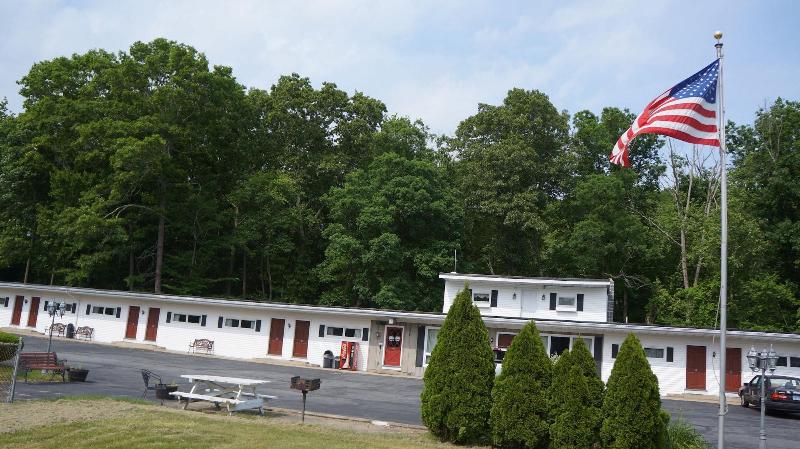 Oakdell Motel image