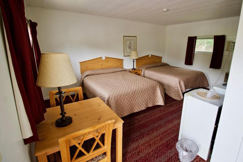 Oakdell Motel image