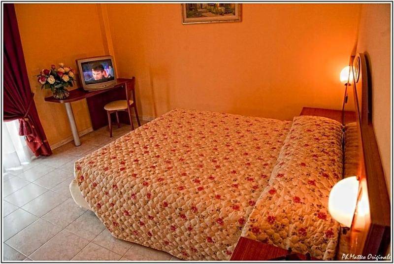 Demy Hotel image