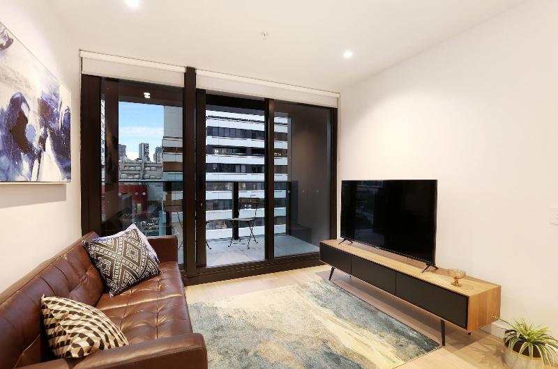 Orange Stay At Melbourne Quarter image