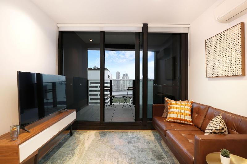 Orange Stay At Melbourne Quarter image