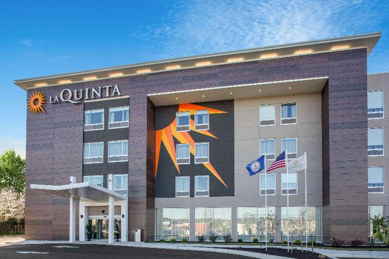 La Quinta Inn & Suites Manassas VA-Dulles Airport