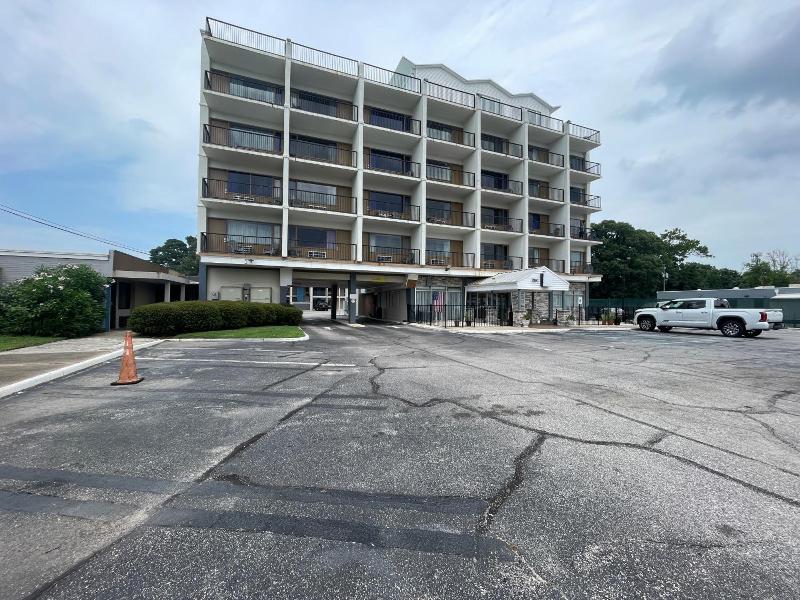 Motel 6 Norfolk, Va – East Little Creek image