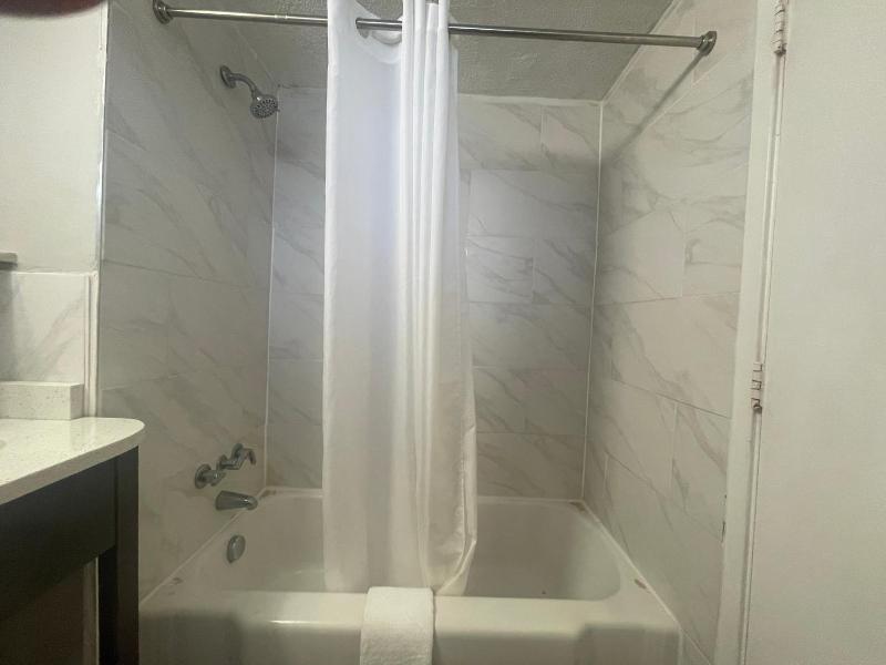 Motel 6 Norfolk, Va – East Little Creek image