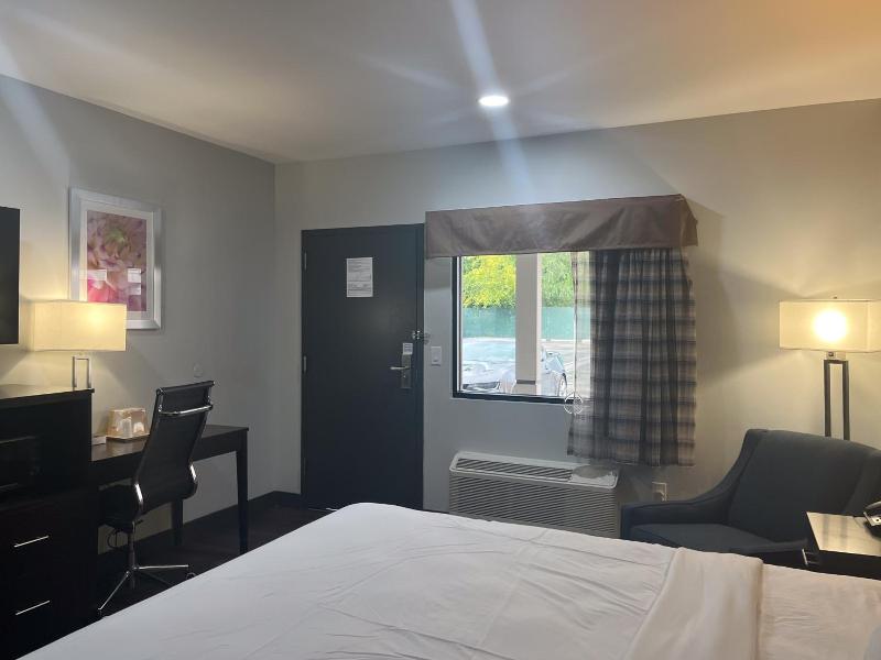 Motel 6 Norfolk, Va – East Little Creek image