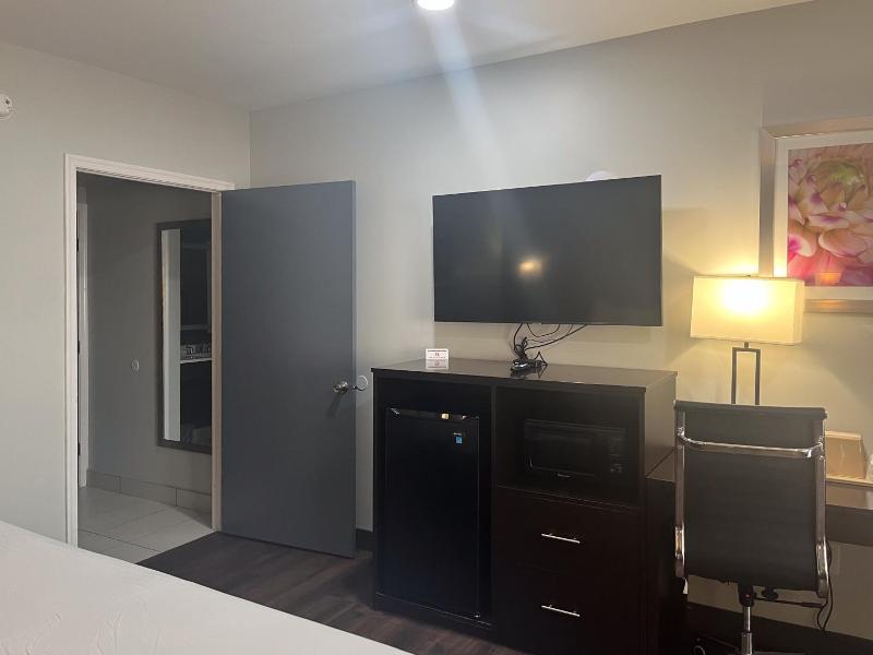 Motel 6 Norfolk, Va – East Little Creek image