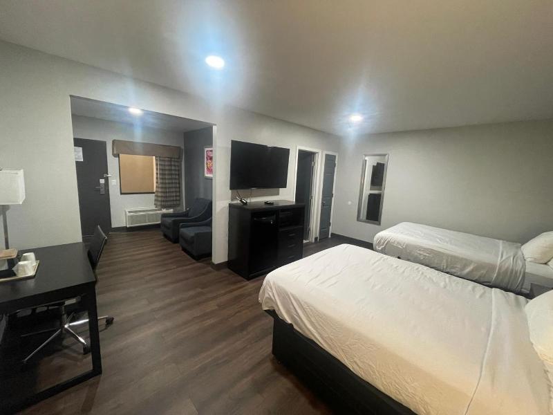 Motel 6 Norfolk, Va – East Little Creek image