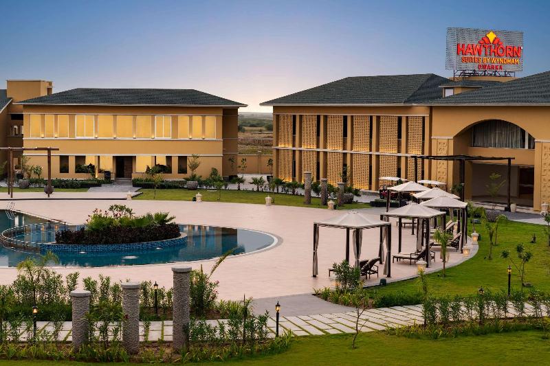 Hawthorn Suites By Wyndham Dwarka image