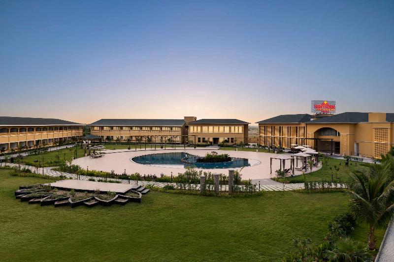 Hawthorn Suites By Wyndham Dwarka image