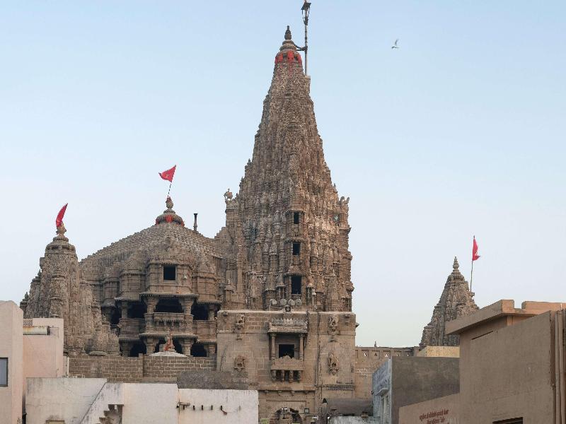 Hawthorn Suites By Wyndham Dwarka