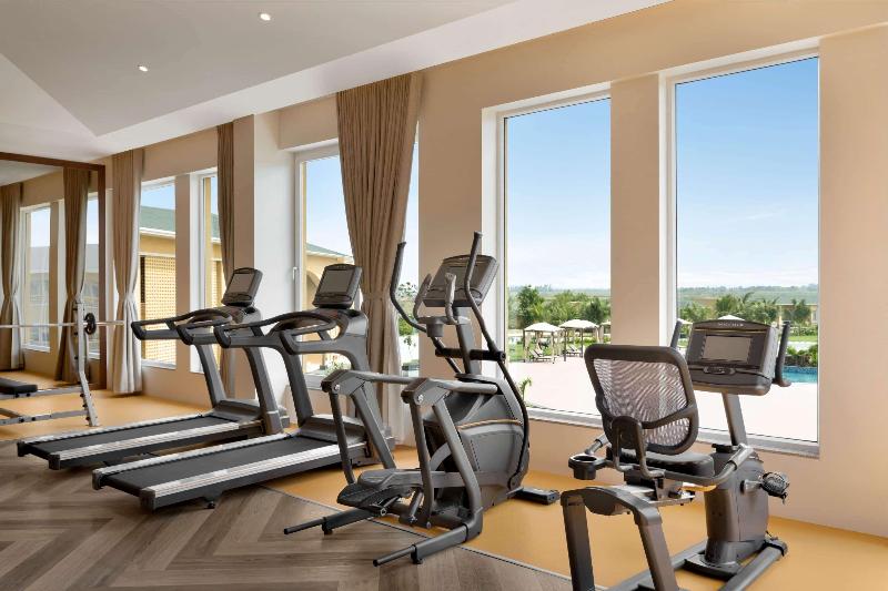 Hawthorn Suites By Wyndham Dwarka image