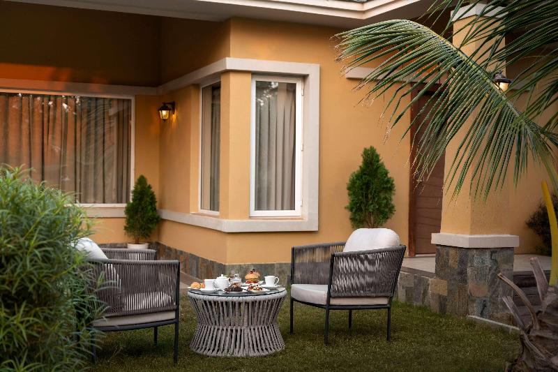 Hawthorn Suites By Wyndham Dwarka image