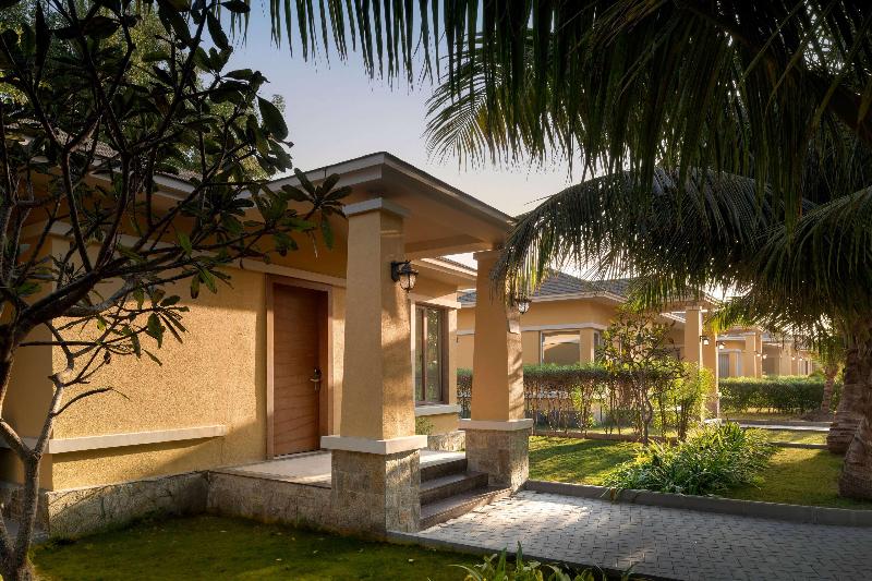 Hawthorn Suites By Wyndham Dwarka image