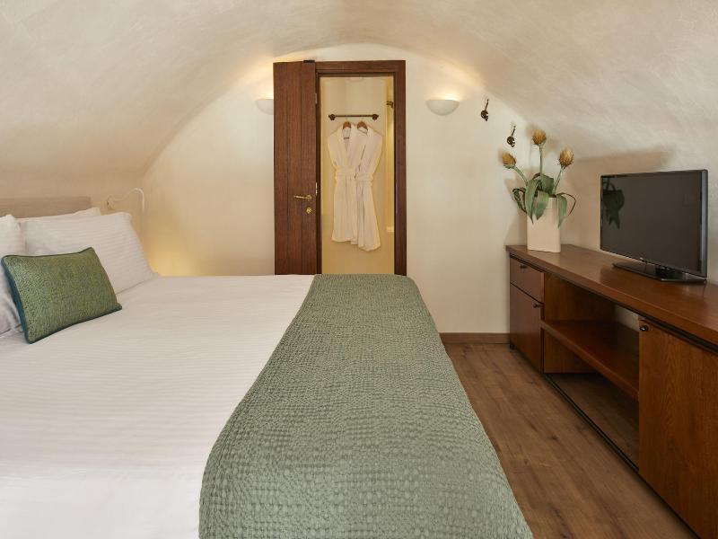Winery Hotel 1870 image