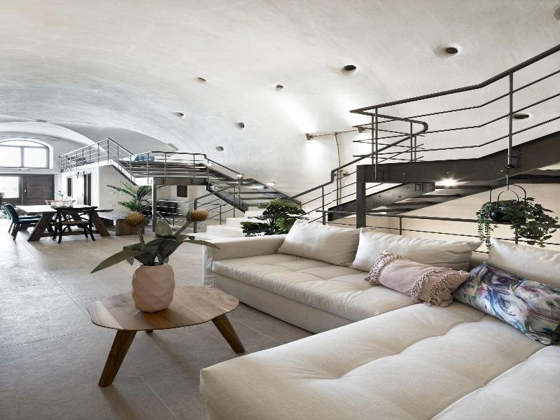 Winery Hotel 1870 image