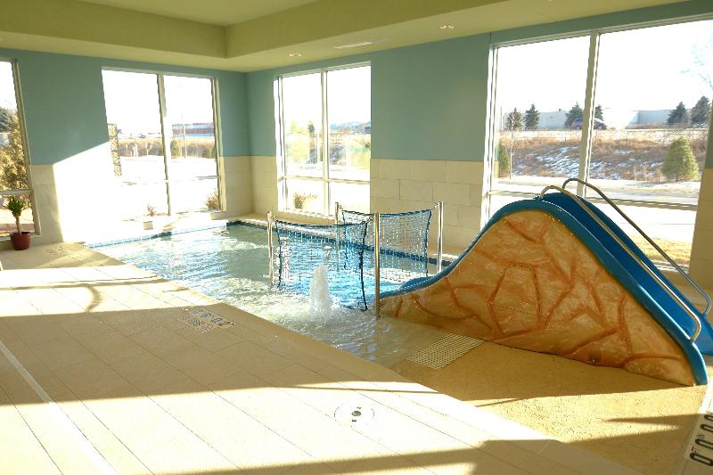 Holiday Inn Express & Suites Onalaska - La Crosse image