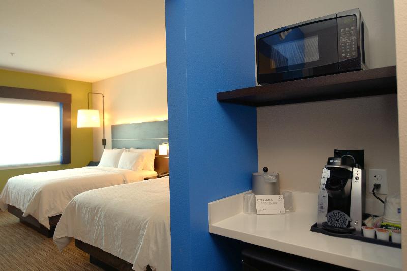 Holiday Inn Express & Suites Onalaska - La Crosse image