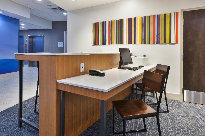 Holiday Inn Express & Suites Milan – Sandusky Area image