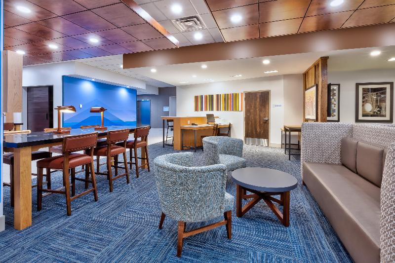 Holiday Inn Express & Suites Milan – Sandusky Area image