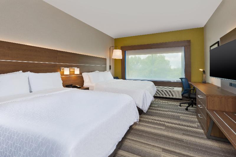 Holiday Inn Express & Suites Milan – Sandusky Area image