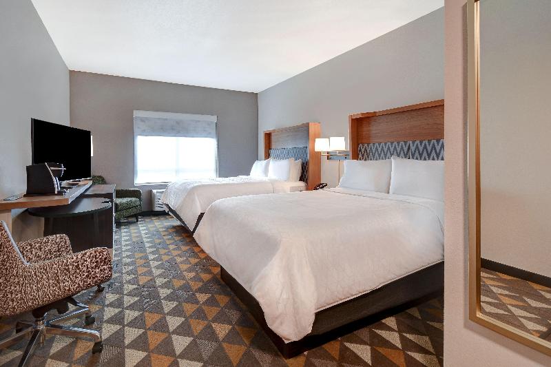 Holiday Inn Erie photo 17