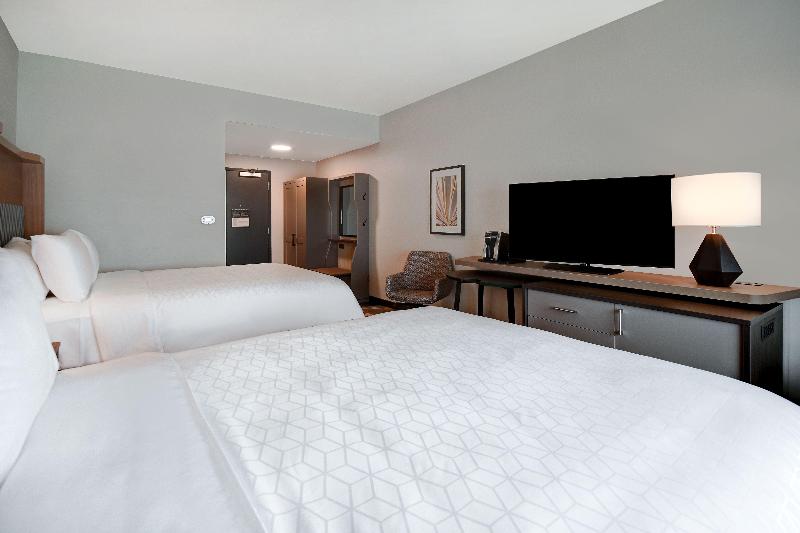 Holiday Inn Erie photo 19