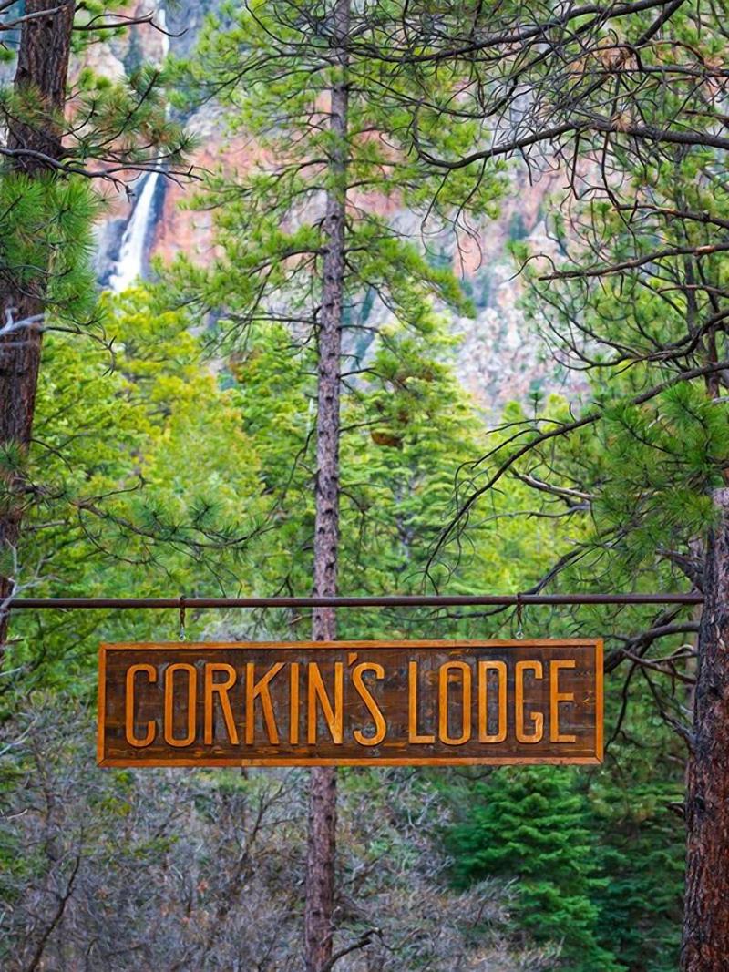 Corkins Lodge image