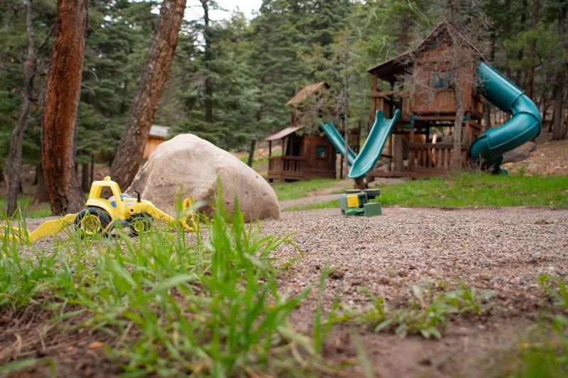 Corkins Lodge image