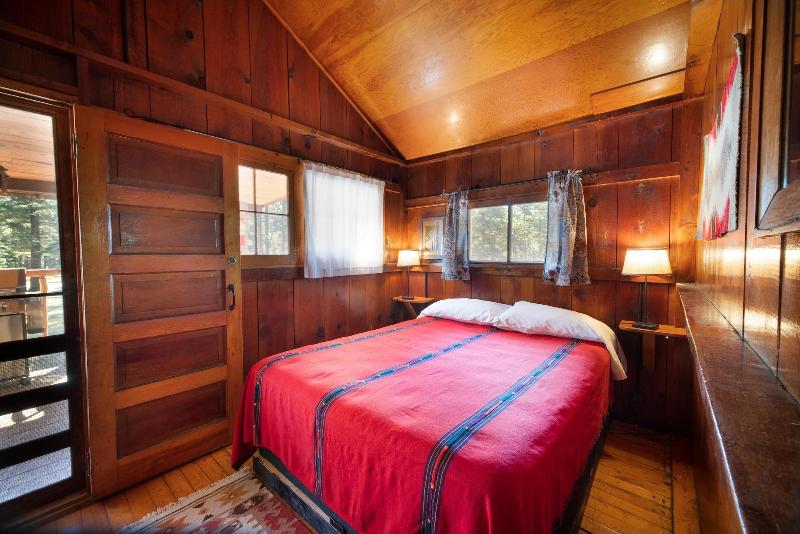 Corkins Lodge image