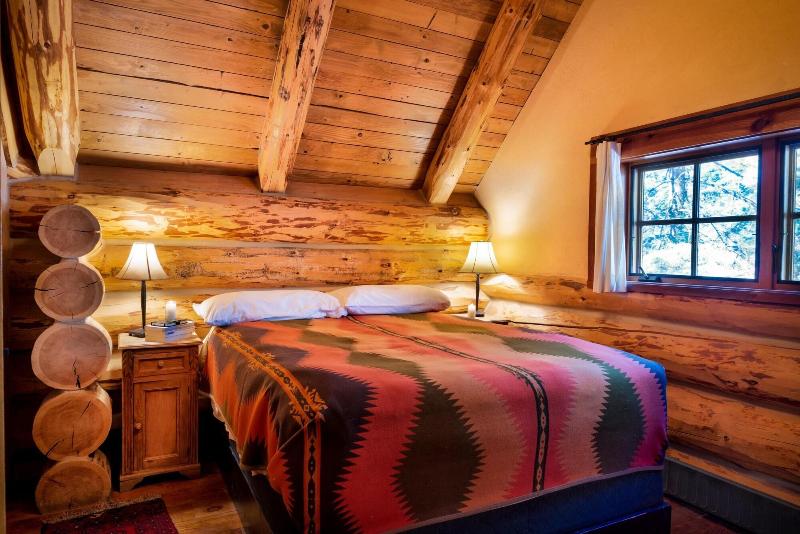 Corkins Lodge image